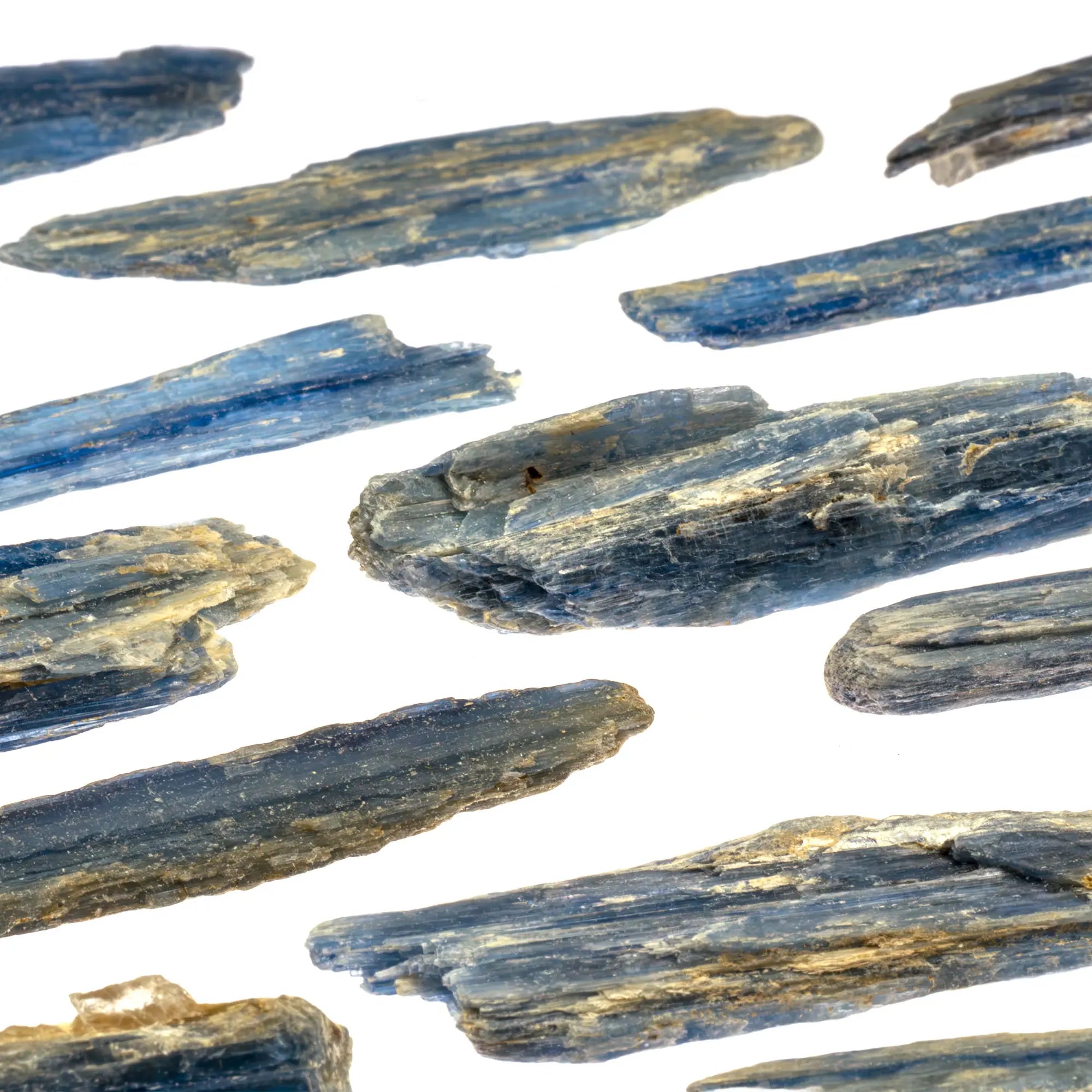 Cyanite bleue - pierre brute - cristal - 6 à 7 cm - cyanite-bleue-cristal-brut-bresil-6-7cm-cya11 - CRISTAL SOURCES