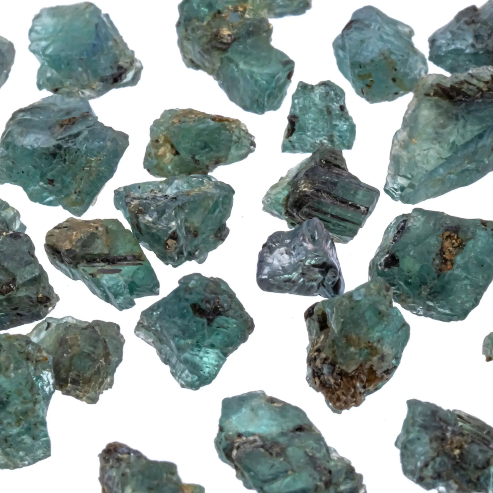 Kornerupine - pierre brute - 0,5 à 1 cm - kornerupine-brut-kor1 - CRISTAL SOURCES