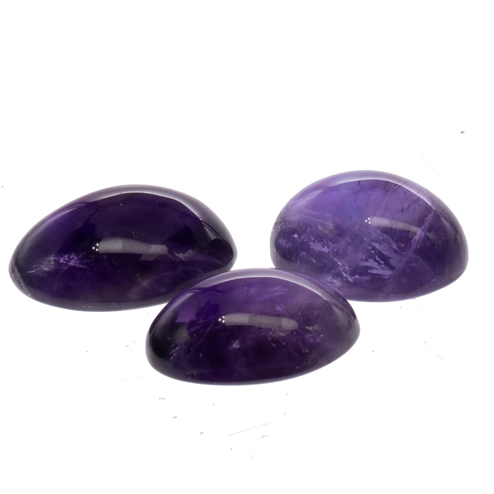 Cabochon améthyste ovale Namibie 1.5-2cm vue principale violet