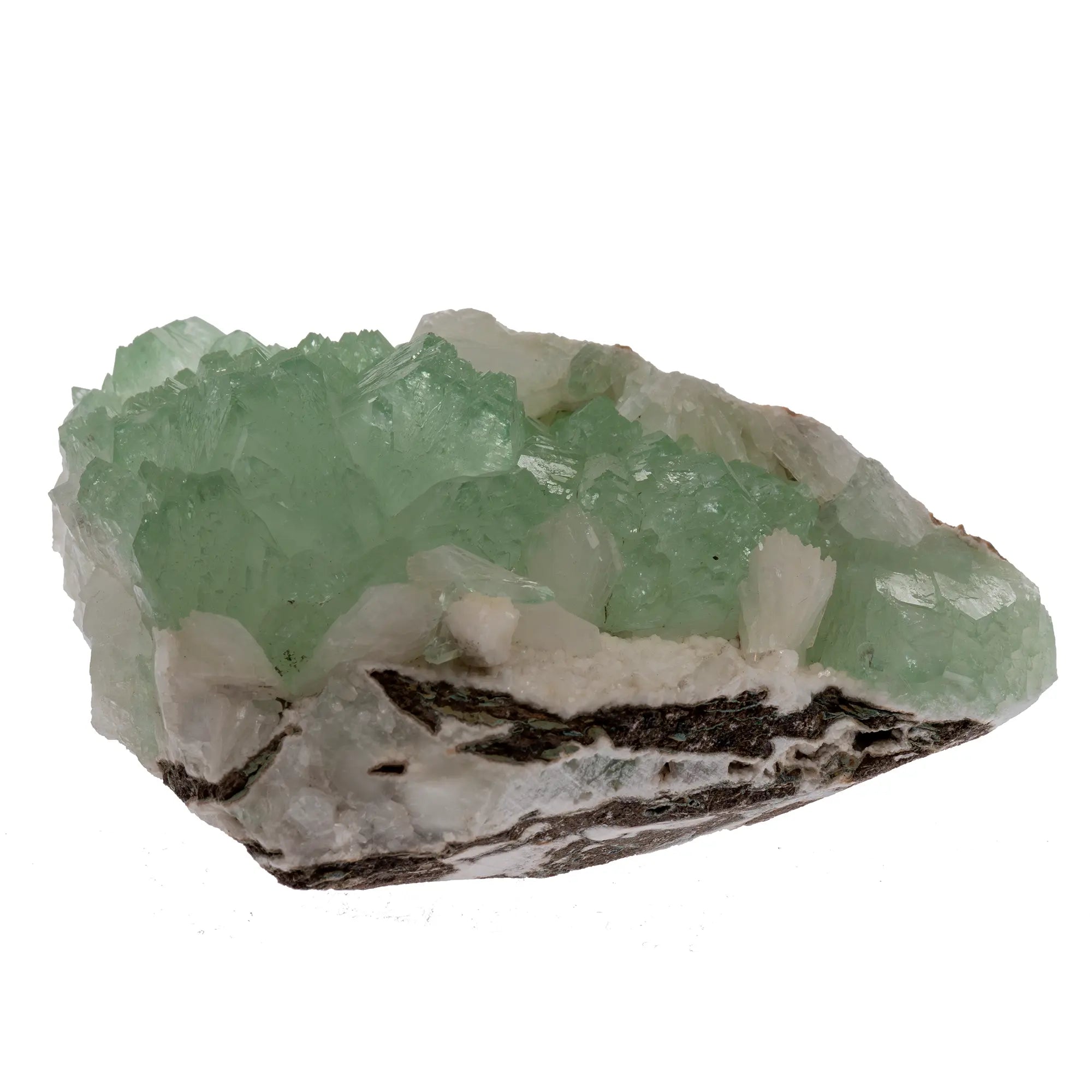 Spécimen d’apophyllite verte en prismes avec stilbite blanche de Pune, Inde