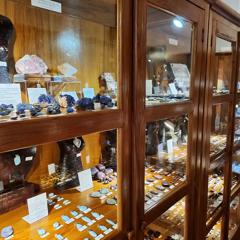 image accueil vitrine mineraux boutique thonon