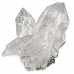 Pierre de collection en cristal de roche de Kullu en Inde, superbe cristal transparent à microcristaux noirs d'anatase