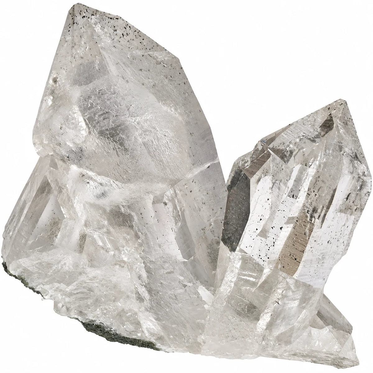 Superbe pièce minéralogique en cristal de roche de Kullu, Inde, composée de plusieurs cristaux de quartz limpides associés à une matrice et à des microcristaux d’anatase