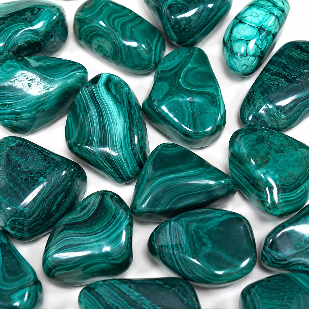 Malachite naturelle pierre roulée du Congo