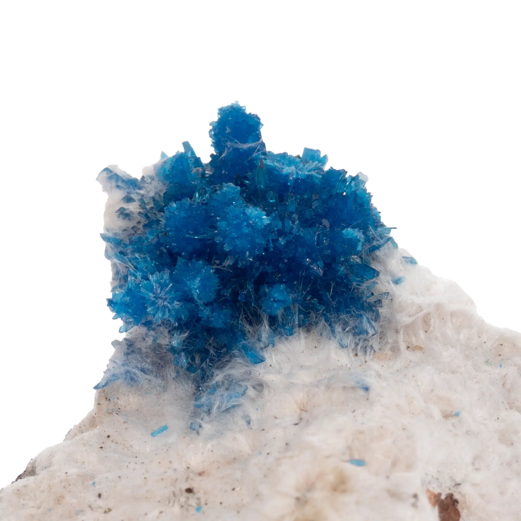 Amas de pentagonite sur mordenite, montrant le contraste de couleurs et la cristallisation, Wagholi Inde