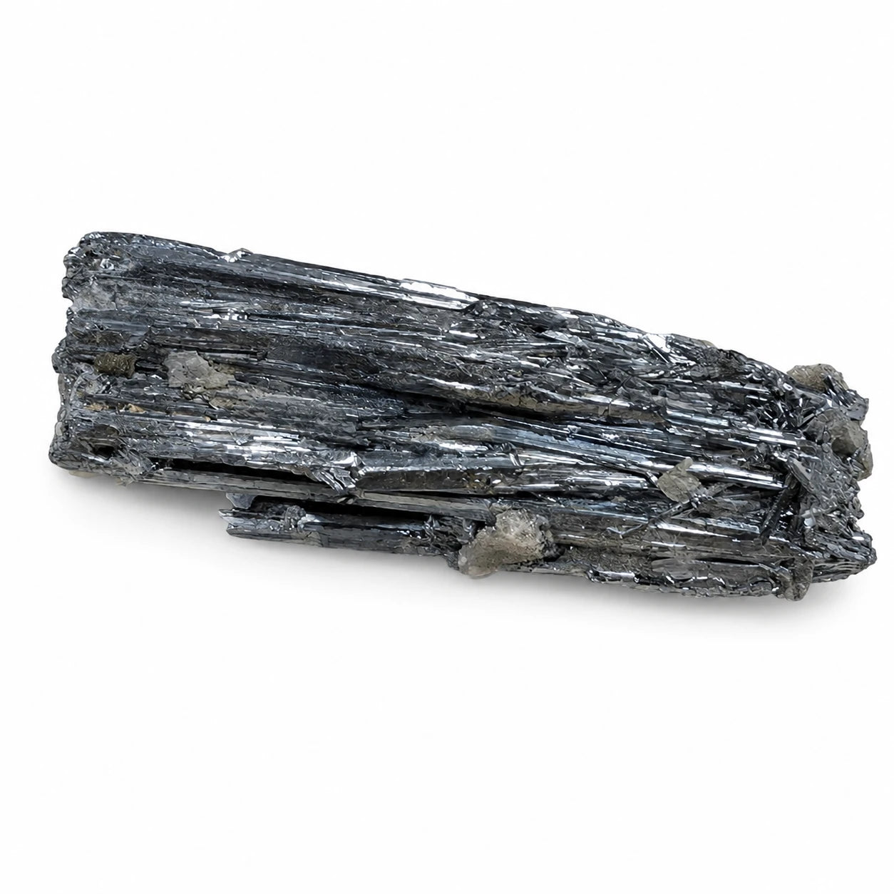 Pierre de stibine brute de Chine, cristal naturel de Xikuangshan présentant une cristallisation métallique brillante, minéral de collection.