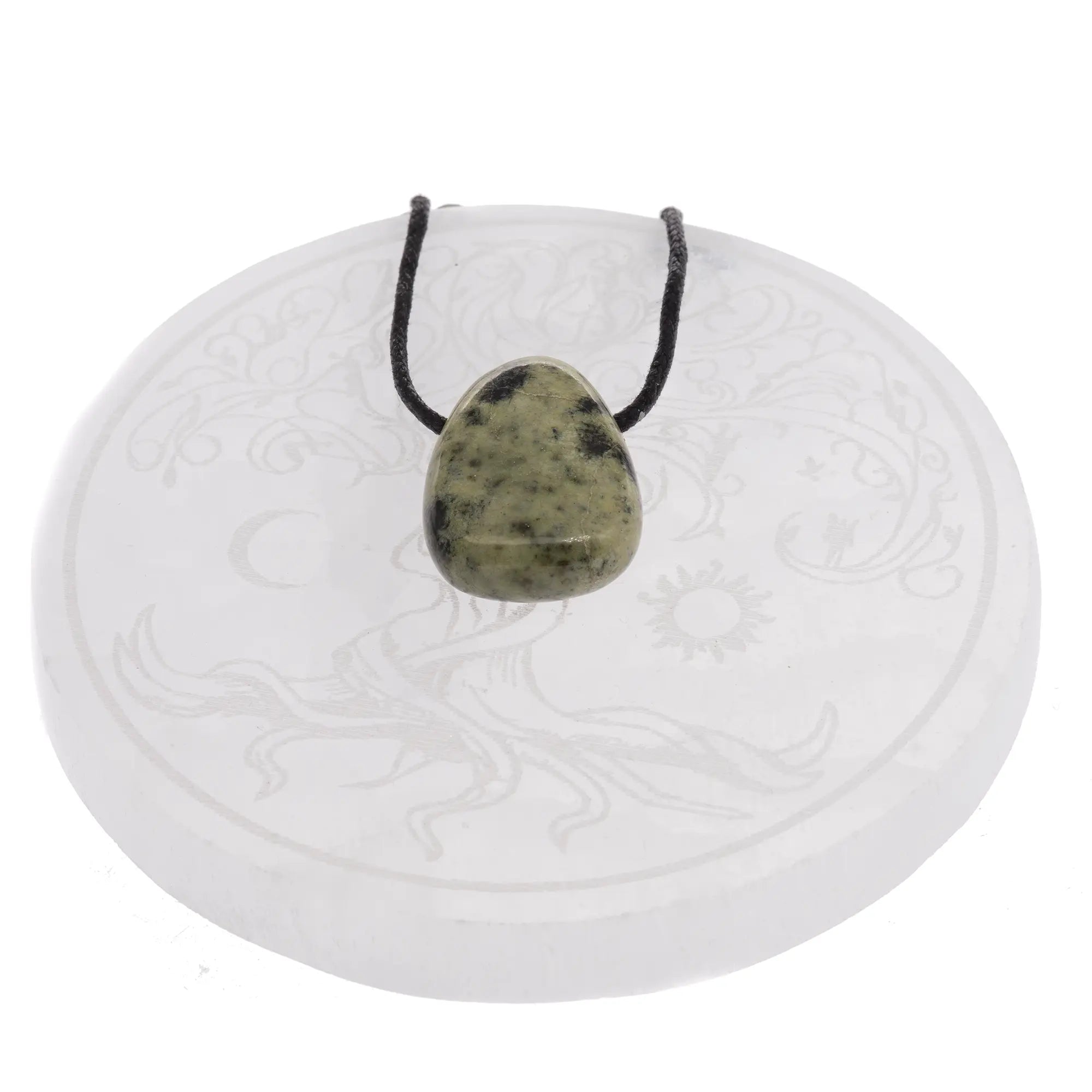 Pendentif Serpentine Chyta – Antigorite - pierre percée – Homme & Femme