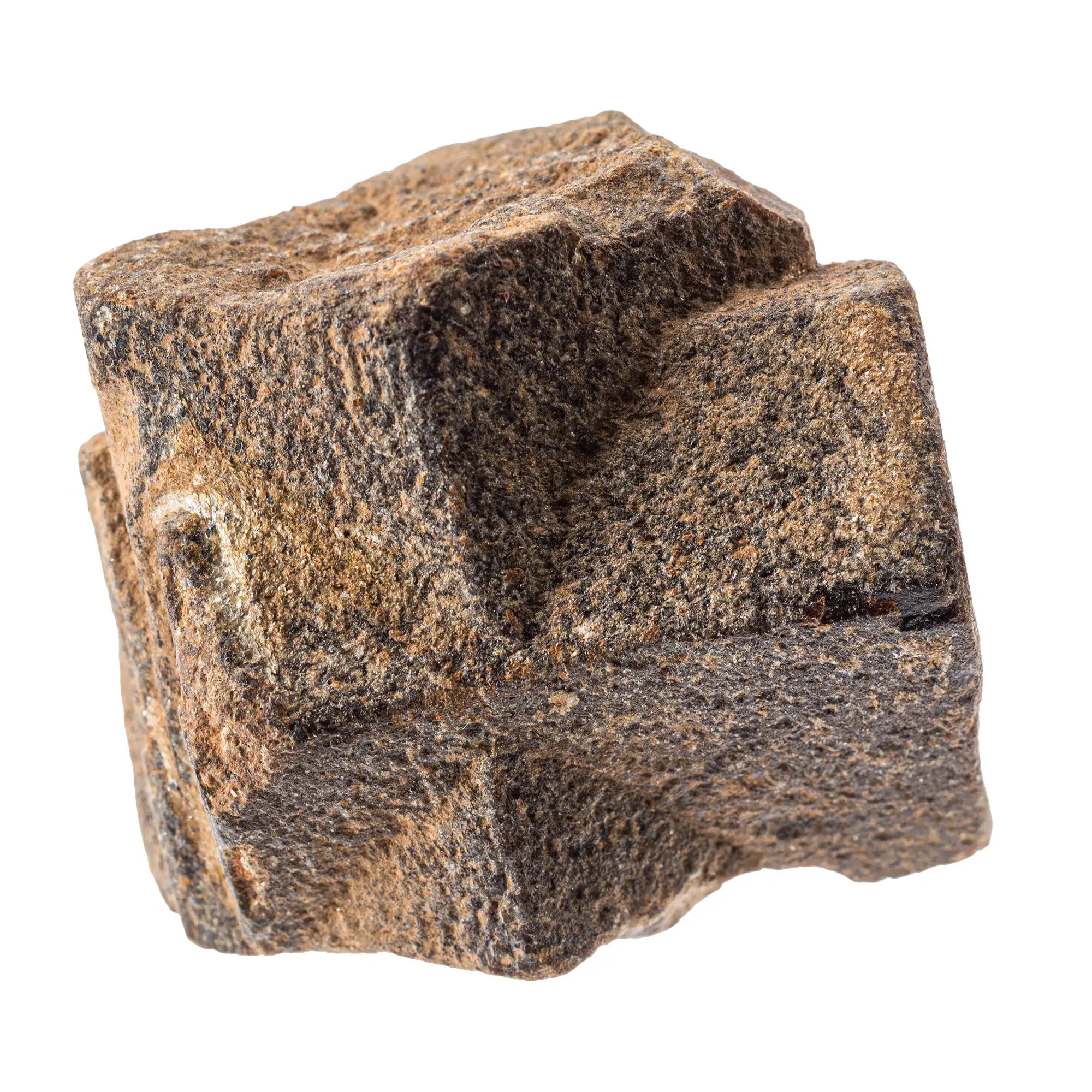 Pierre minérale staurolite croix de Malte macro Bretagne