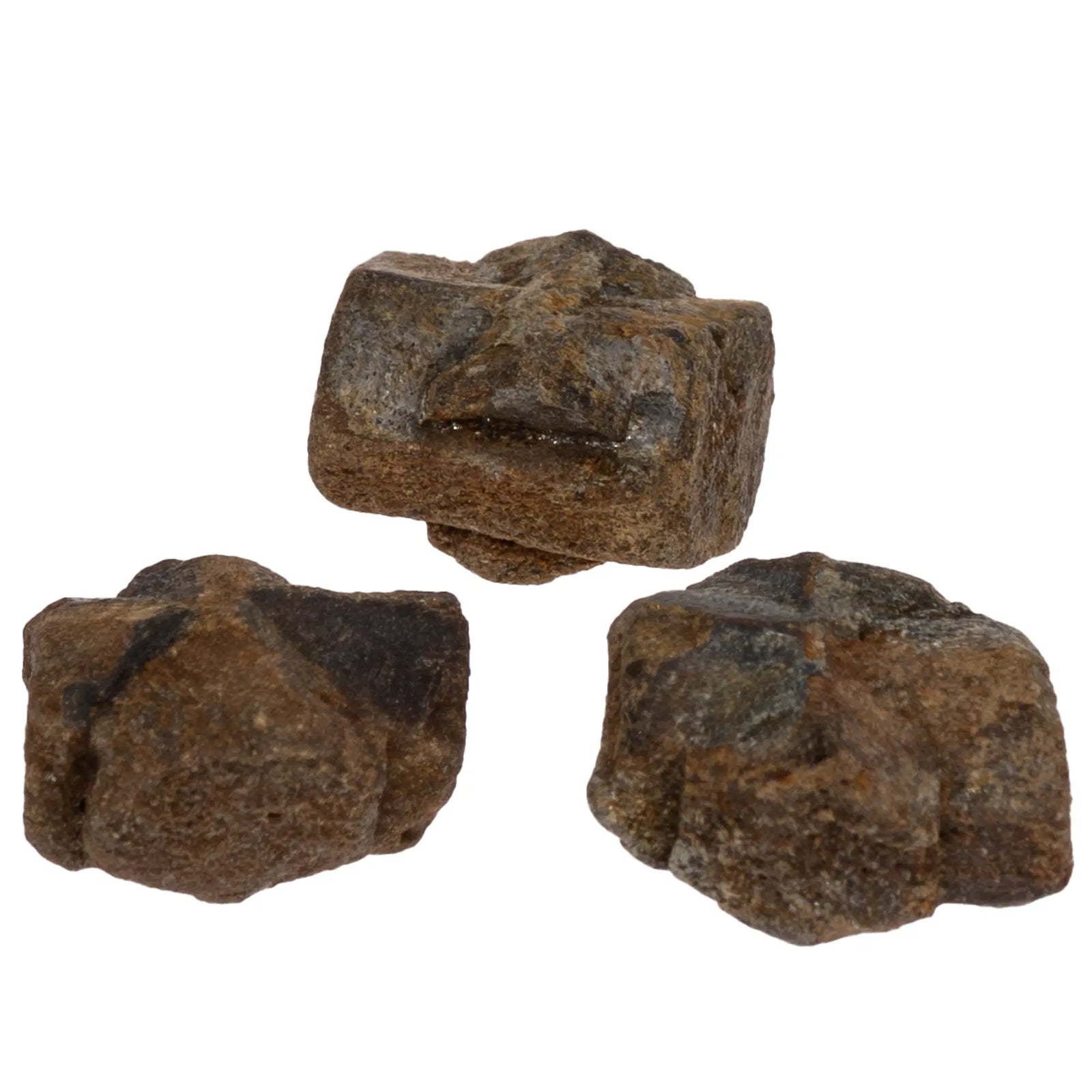 Staurotide brute brun marron forme croix de Malte Bretagne