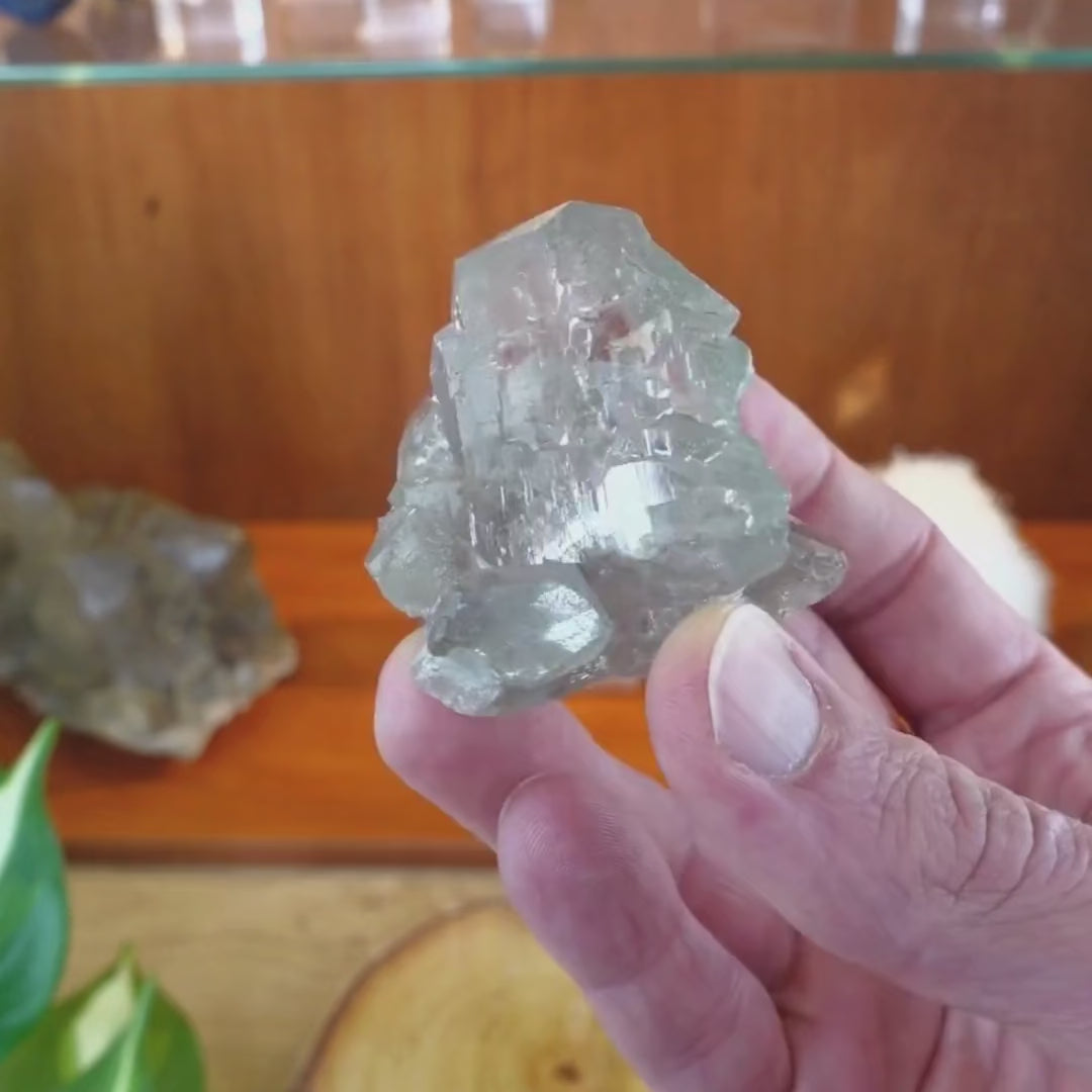 Quartz gwindel des Alpes suisses, trouvé dans le Goscheneralp