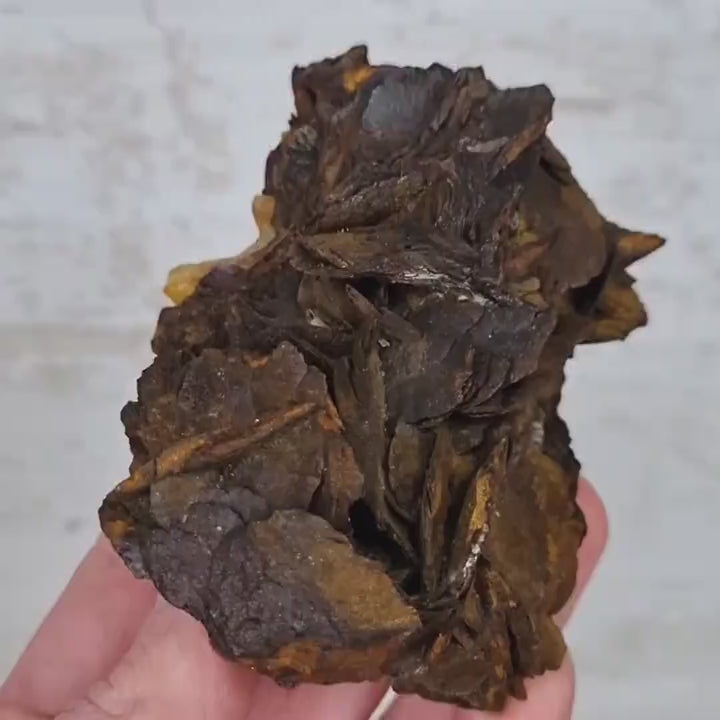 Siderite cristaux bruts sur quartz - Isère, France - Sid1